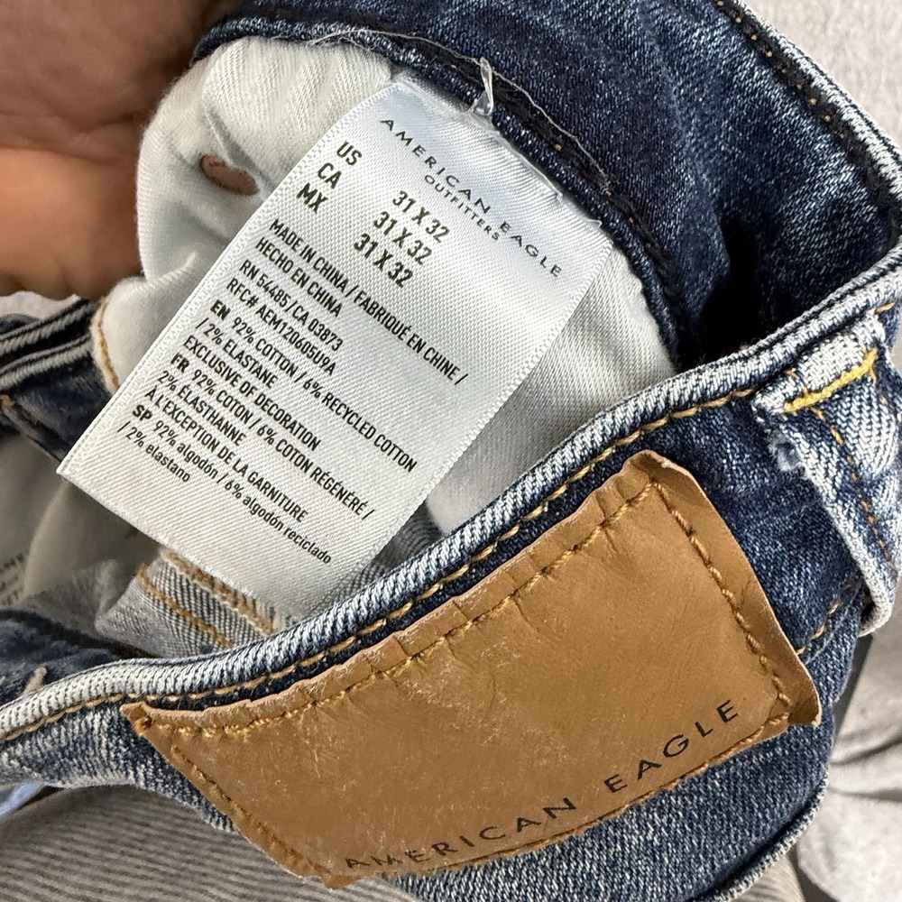 American Eagle Jeans Mens 31x32 Blue Airflex Athletic Stretch Faded Whiskered - Picture 9 of 12